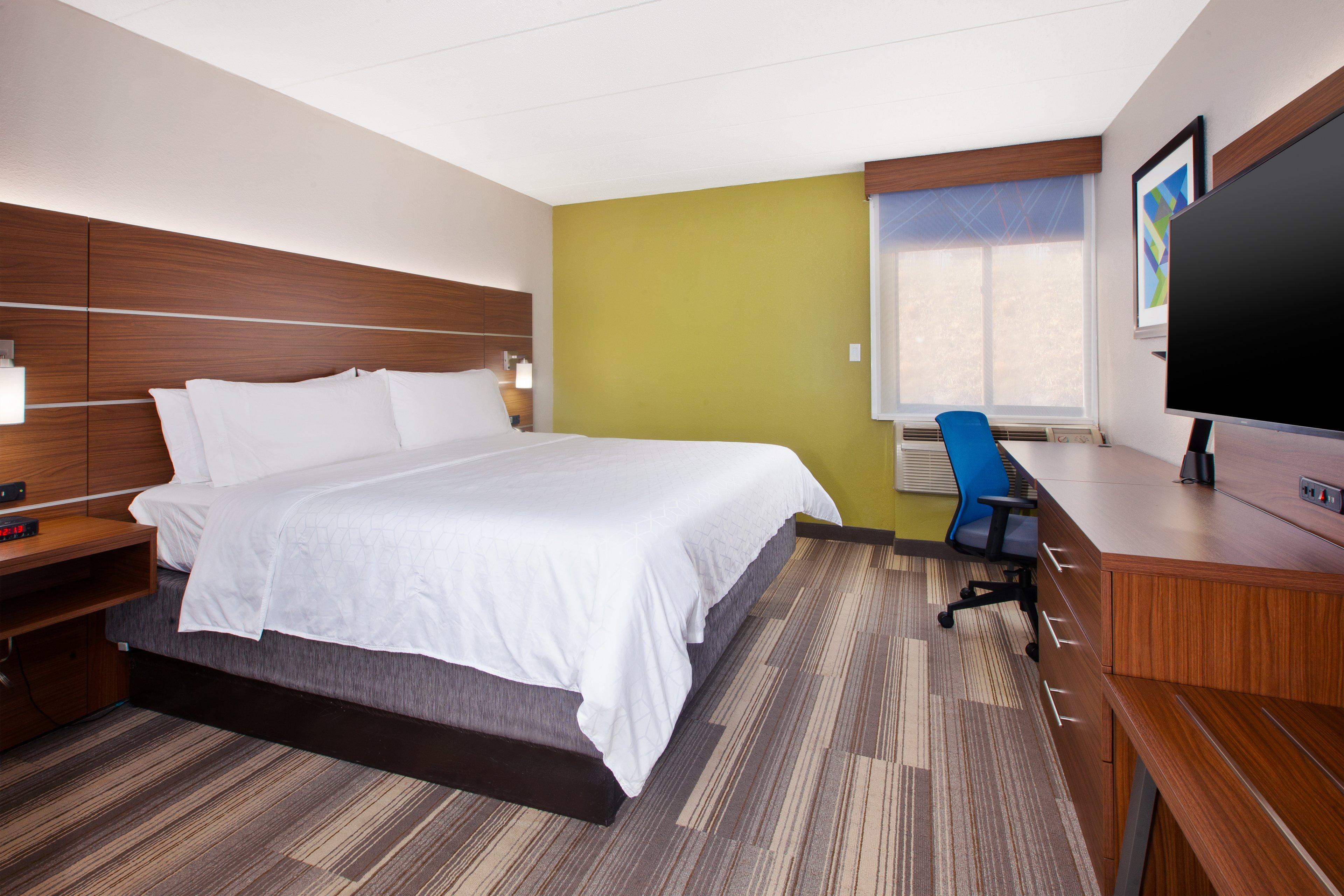 Holiday Inn Express Fairfax-Arlington Boulevard By Ihg Exterior photo